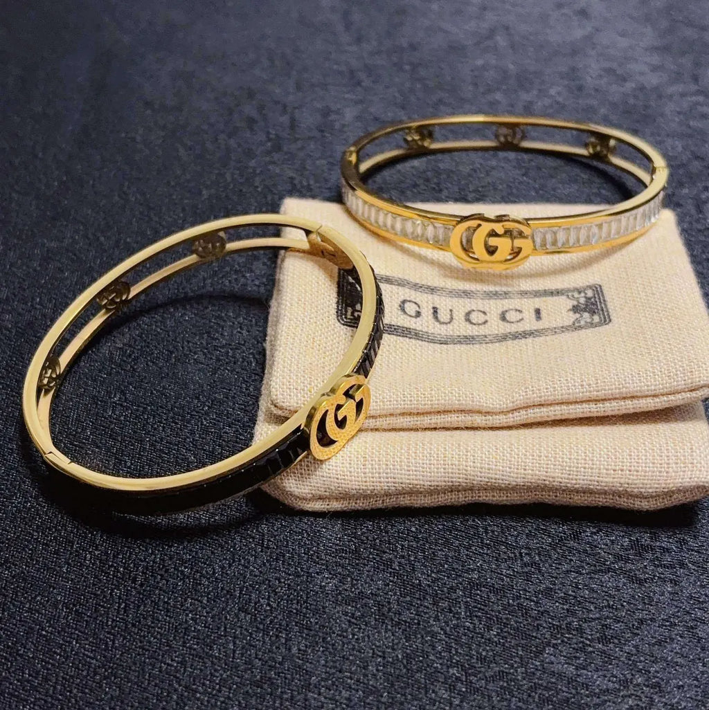 Luxury Crystal G Bracelet - Hình 3