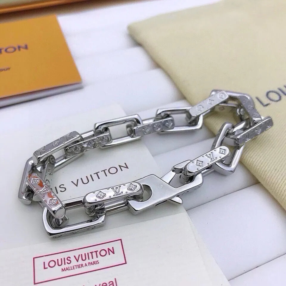 Louis Vuitton Silver Chain - Hình 6