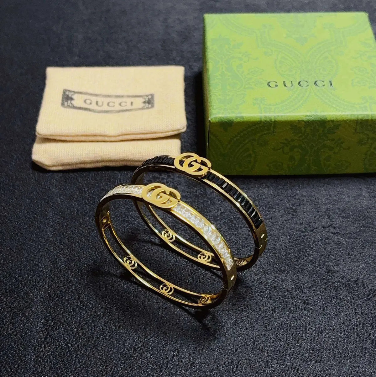 Luxury Crystal G Bracelet - Hình 8
