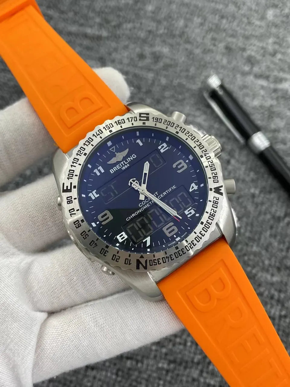 Breitling Red Rubber Blue Dial - Hình 3