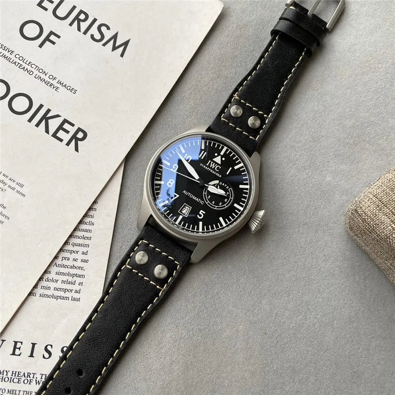 IWC Pilot Black Dial Titanium - Hình 2