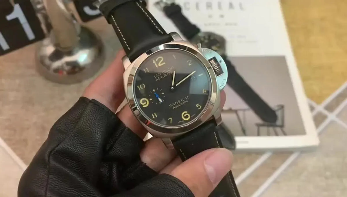 luminor marina Panerai Black Dial Leather