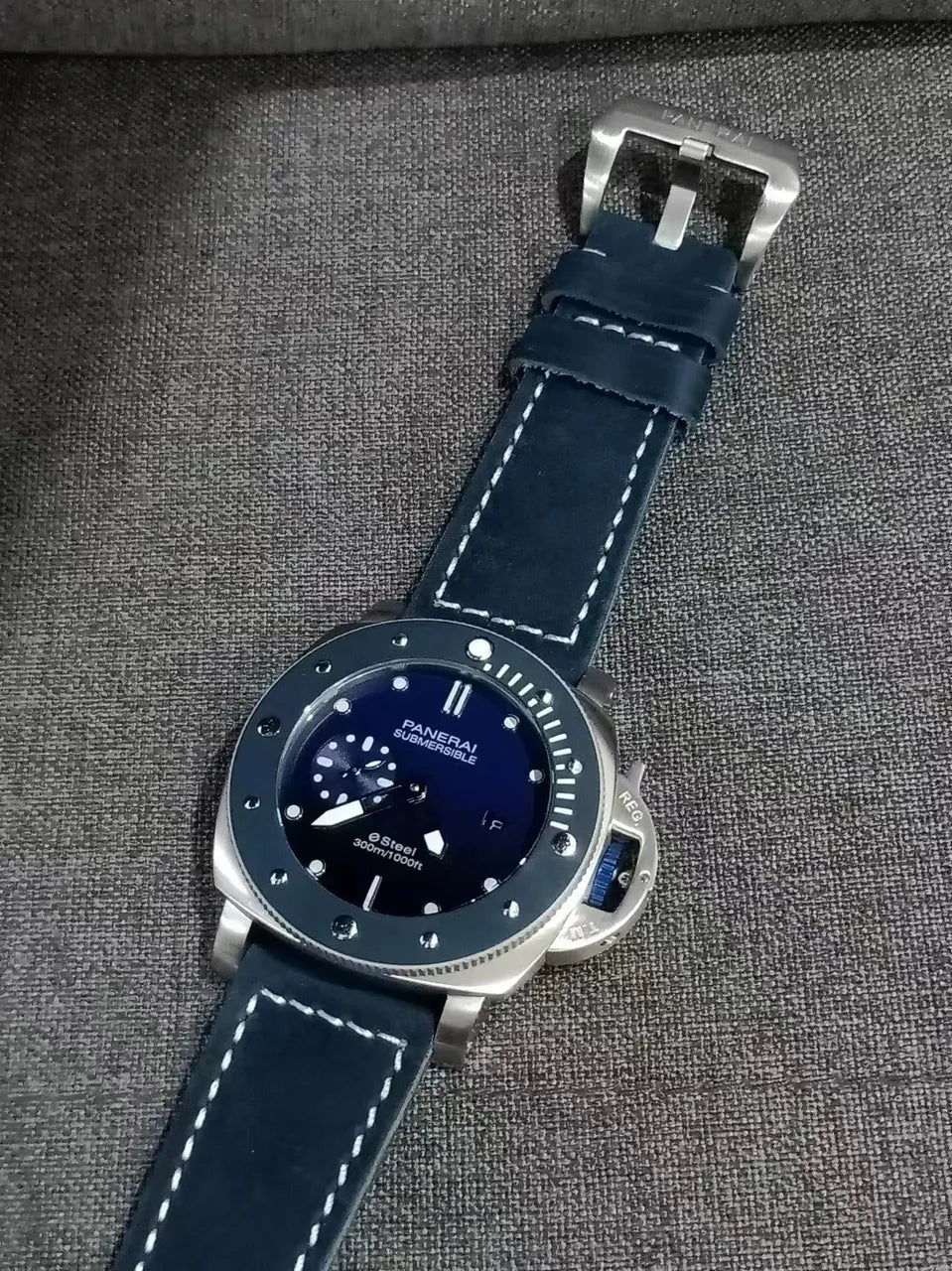 Panerai Submersible Blue Dial Steel - Hình 3