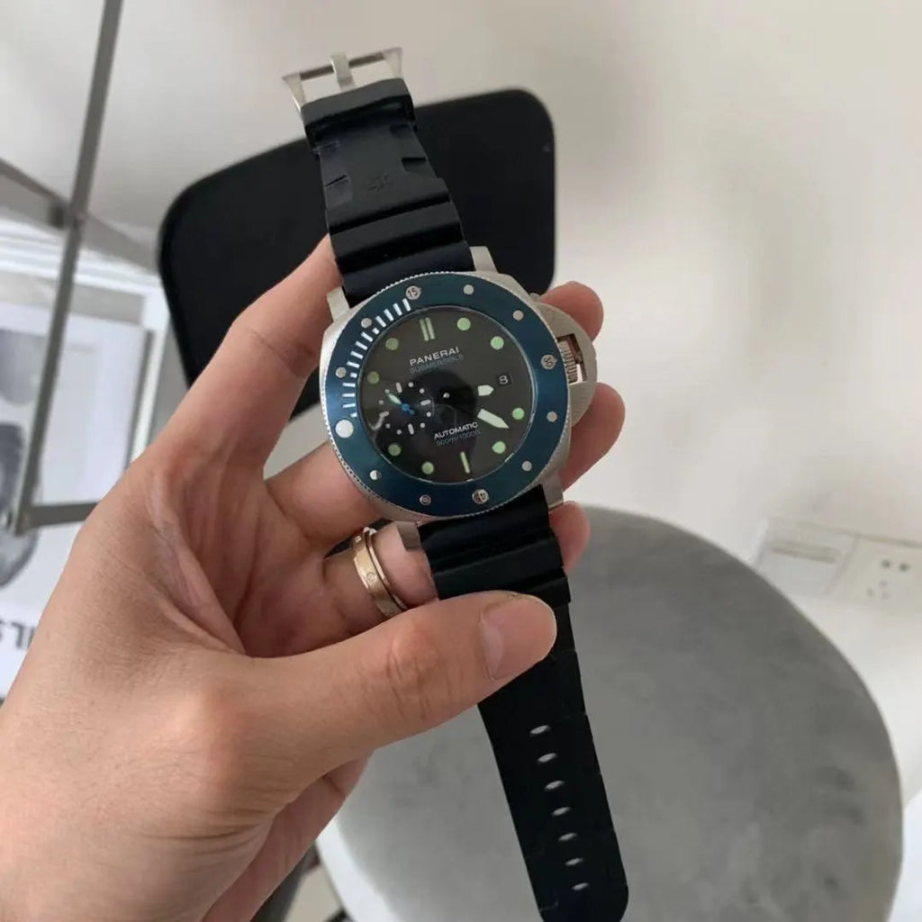 Panerai Submersible Blue Bezel - Hình 4