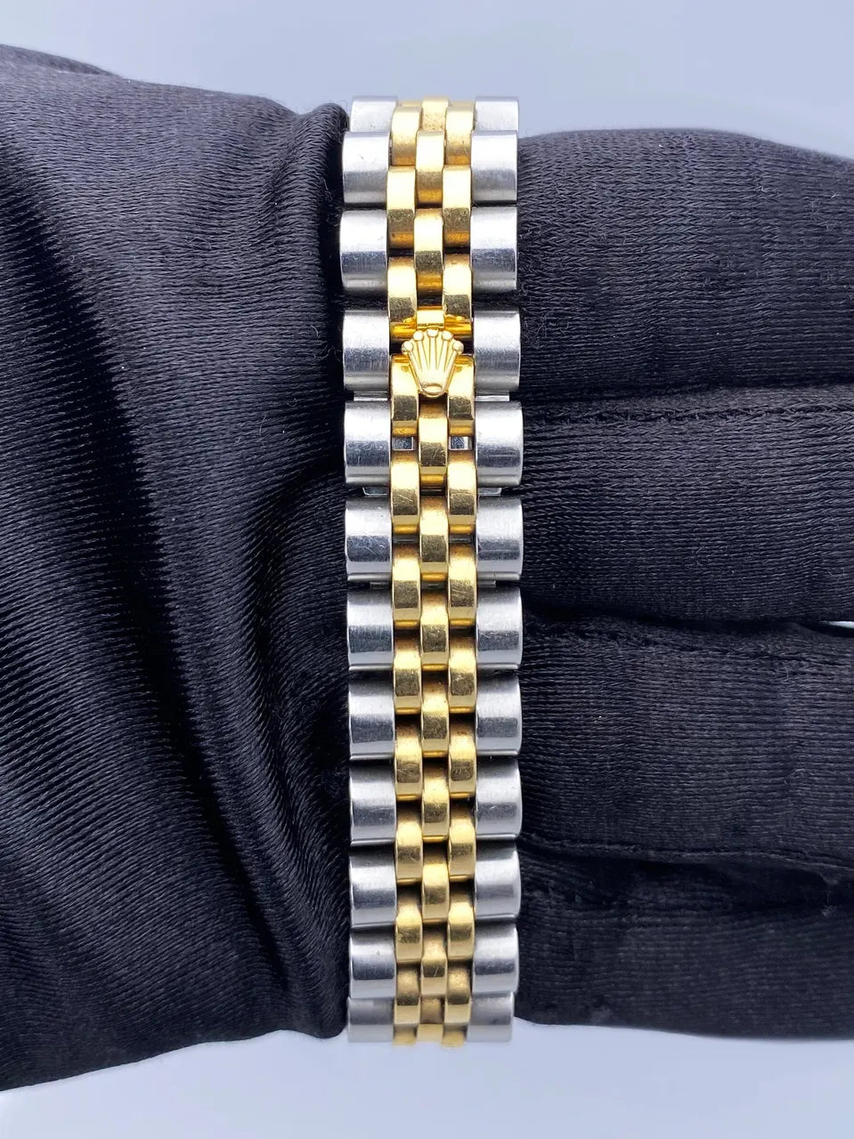 Rolex Gold Dial Diamond datejust two - Hình 8