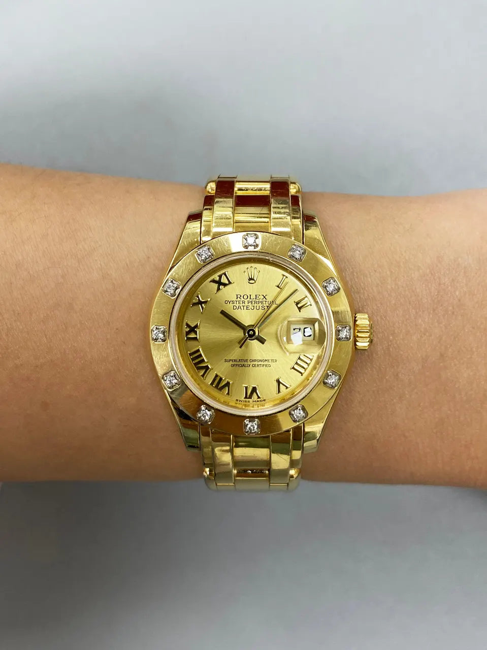 Rolex Gold Champagne Diamond Bezel - Hình 10
