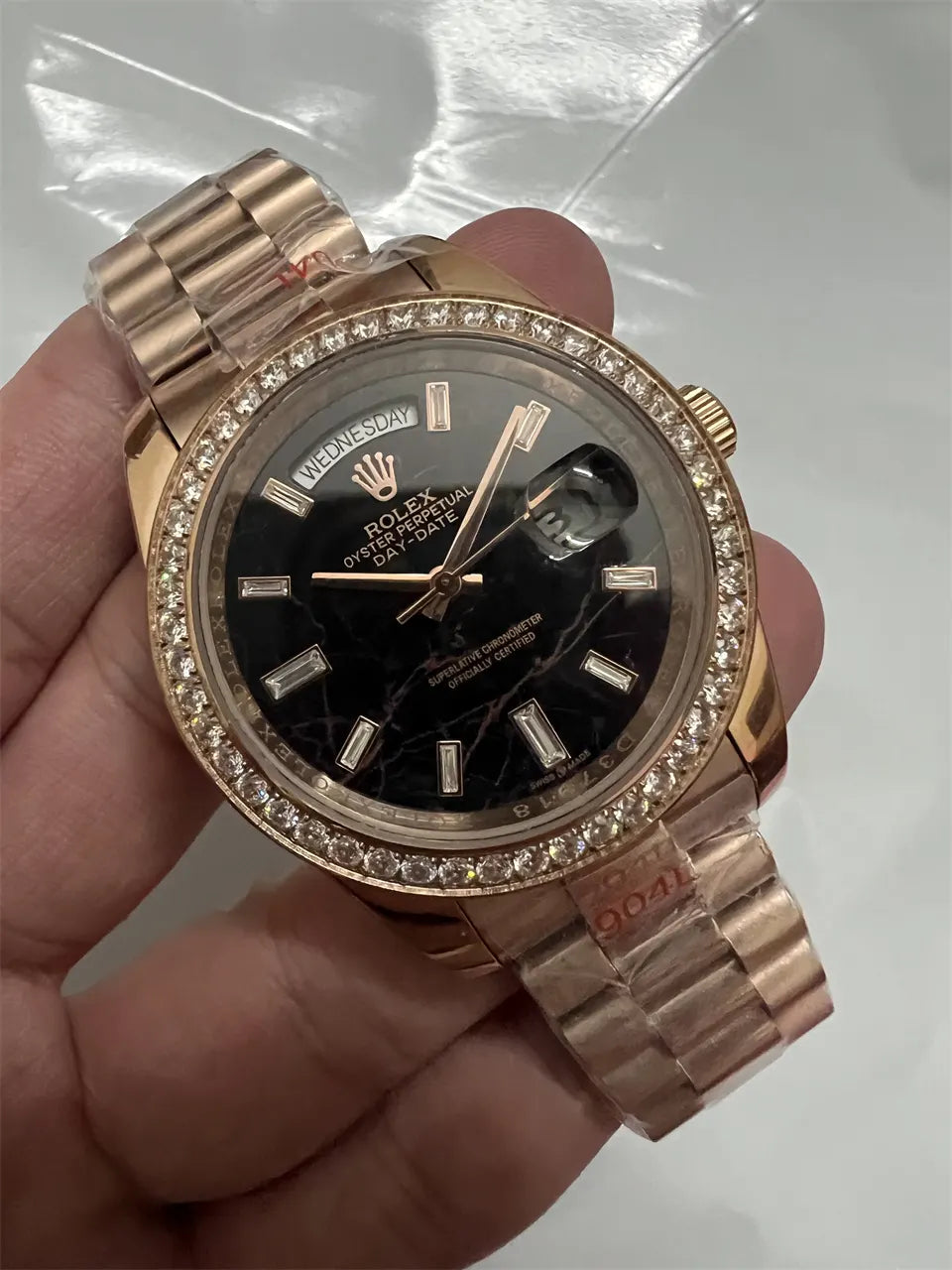 black Rolex Rose Gold Day-Date - Hình 4