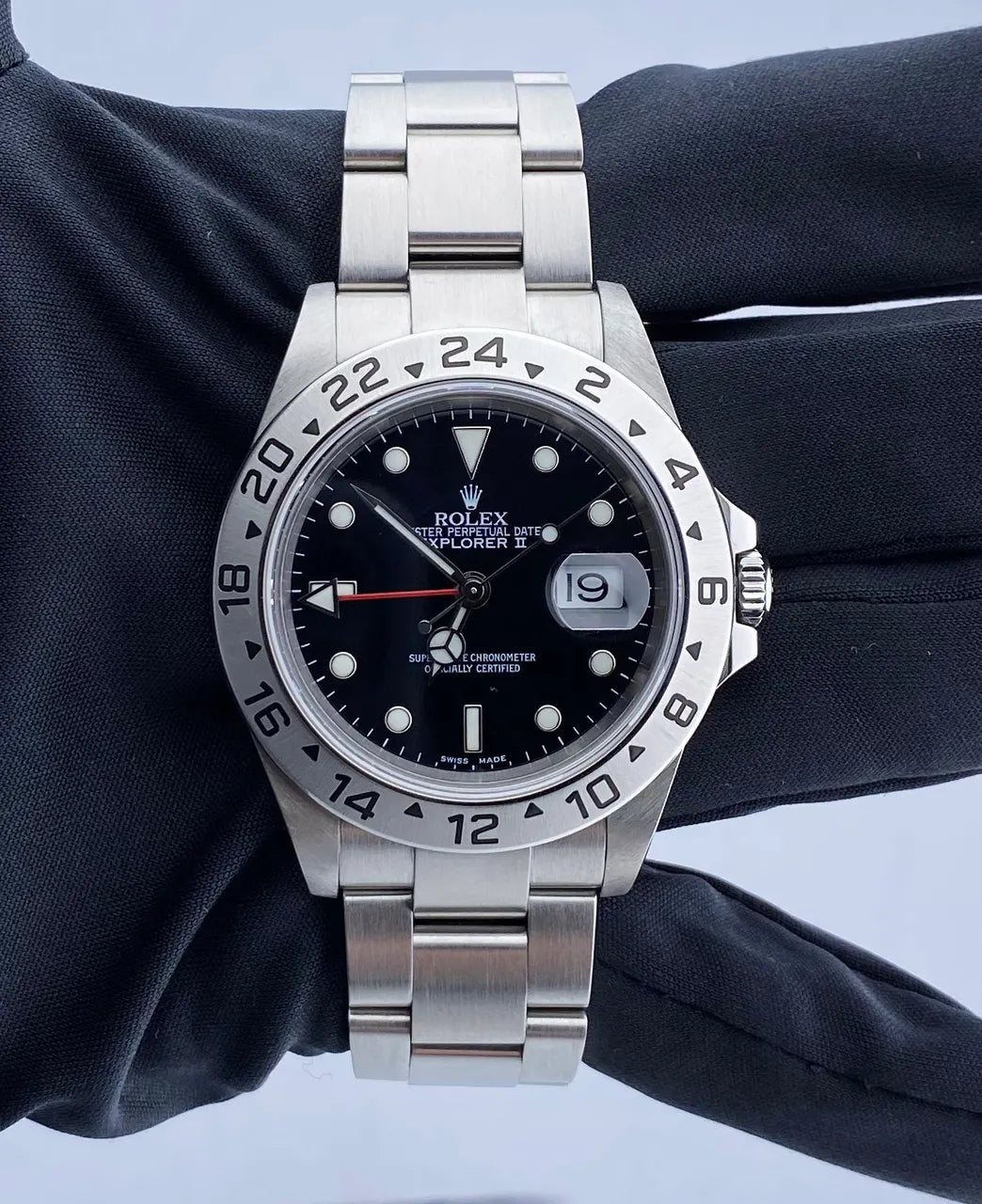 Rolex Explorer II Black Dial 40mm - Hình 2