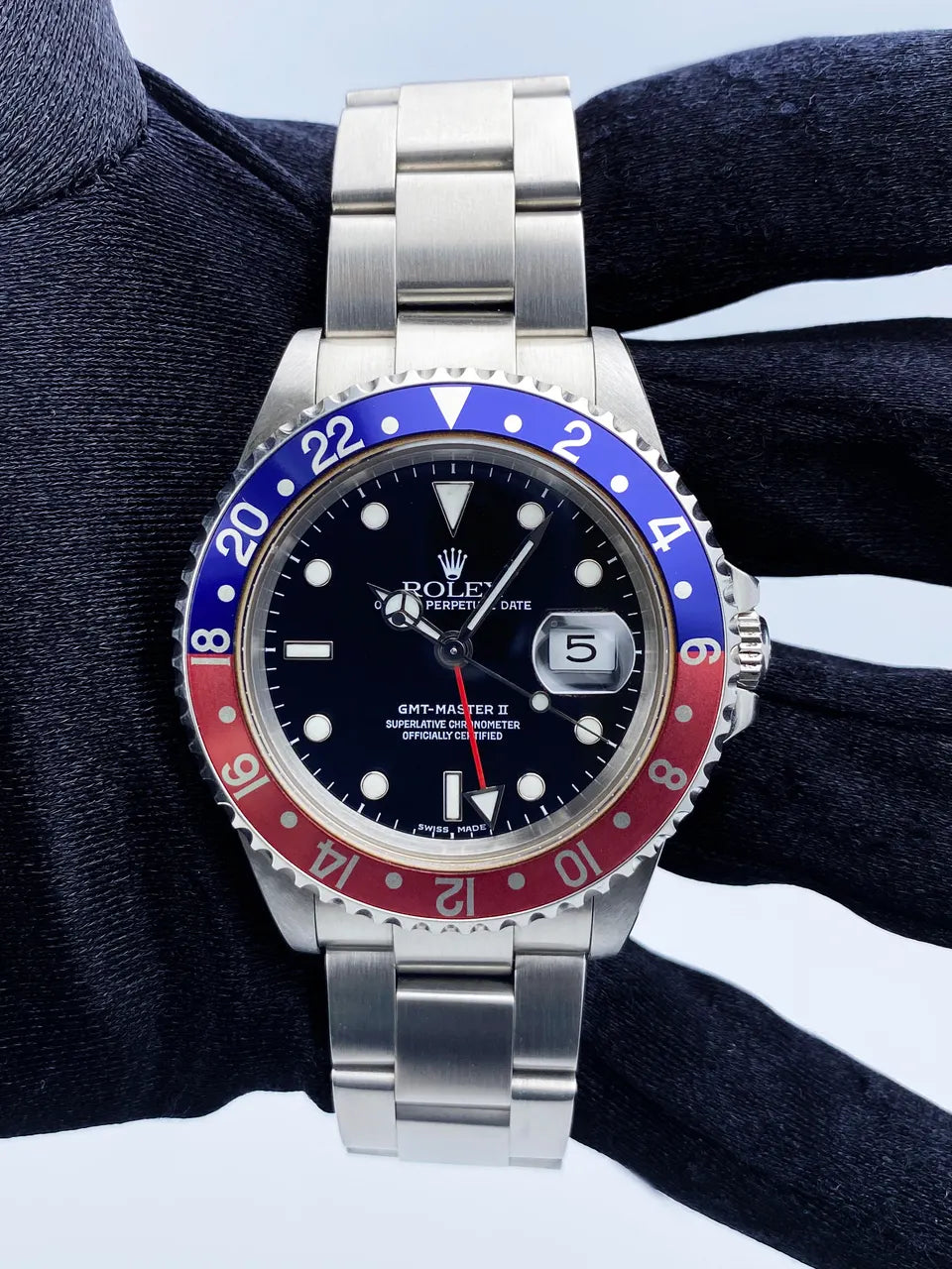Rolex GMT-Master II Pepsi bezel - Hình 2