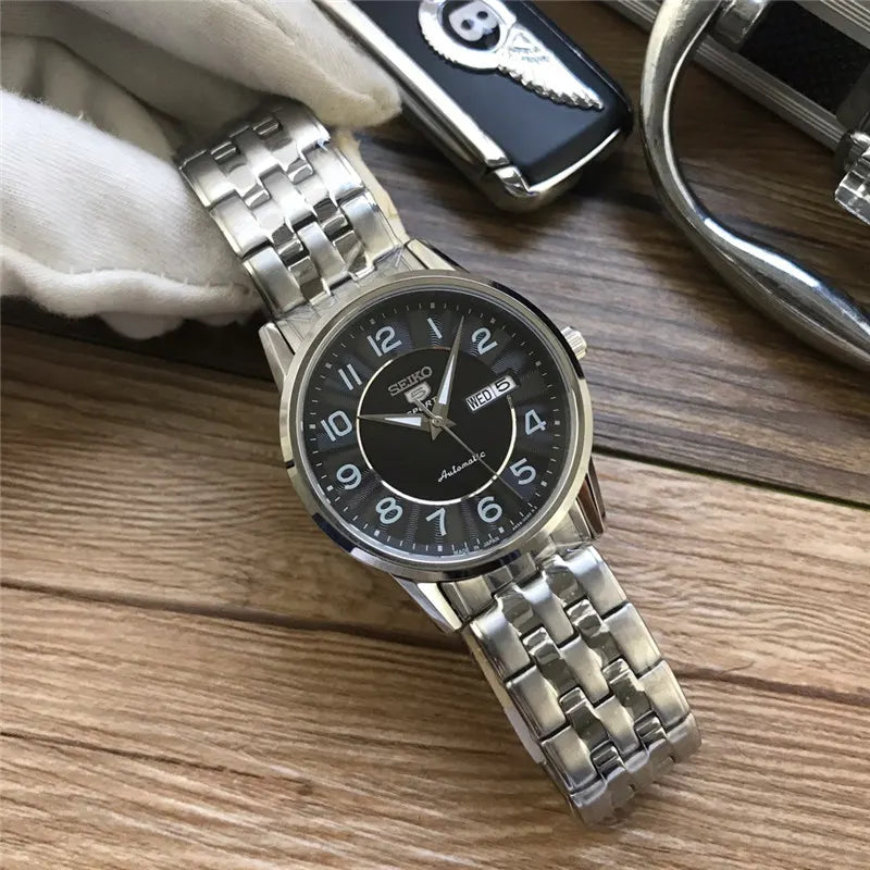 sports Seiko Black Dial Watch - Hình 8