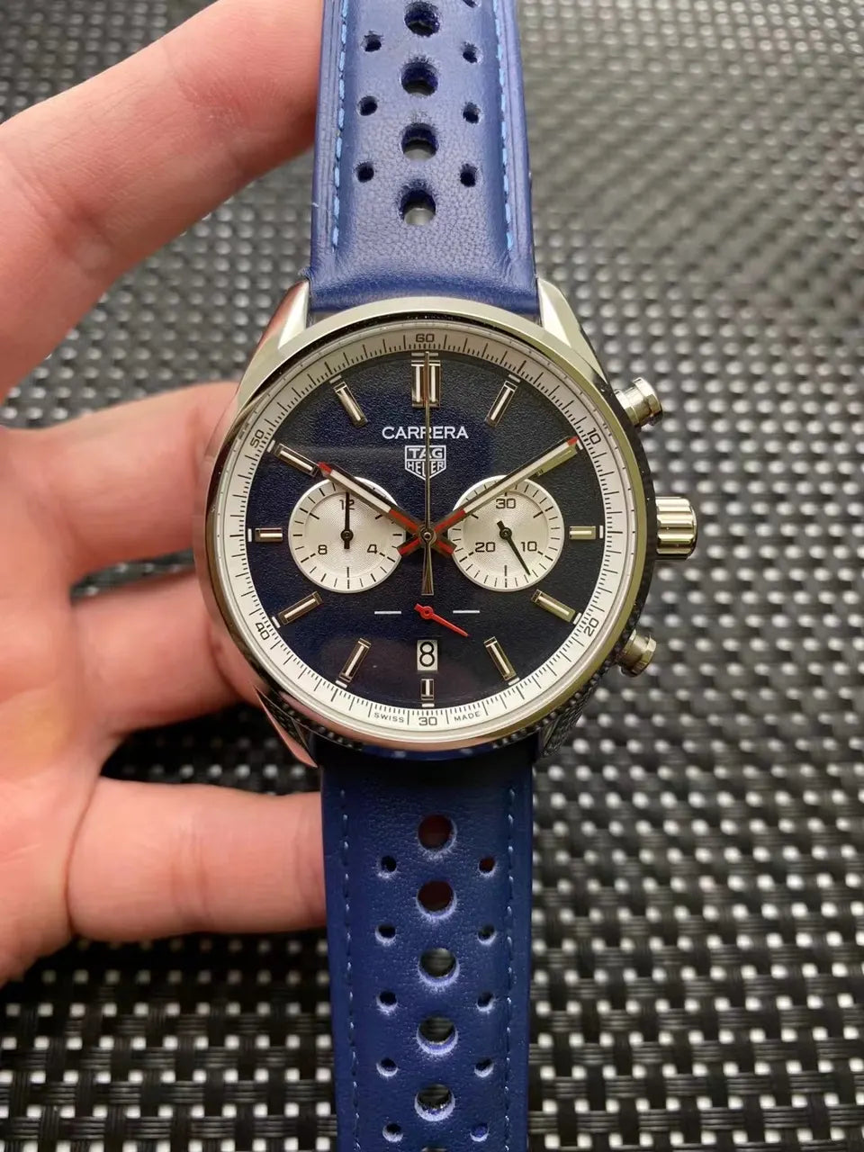 TAG Heuer Carrera Blue - Hình 2