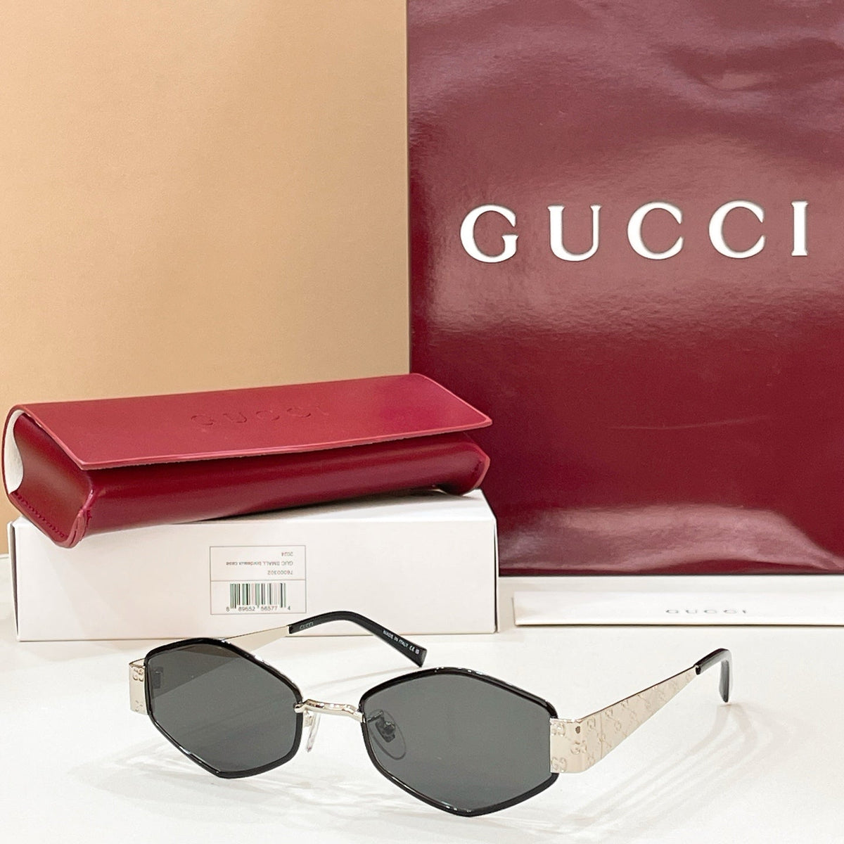 Gucci GG2032SK Sunglasses